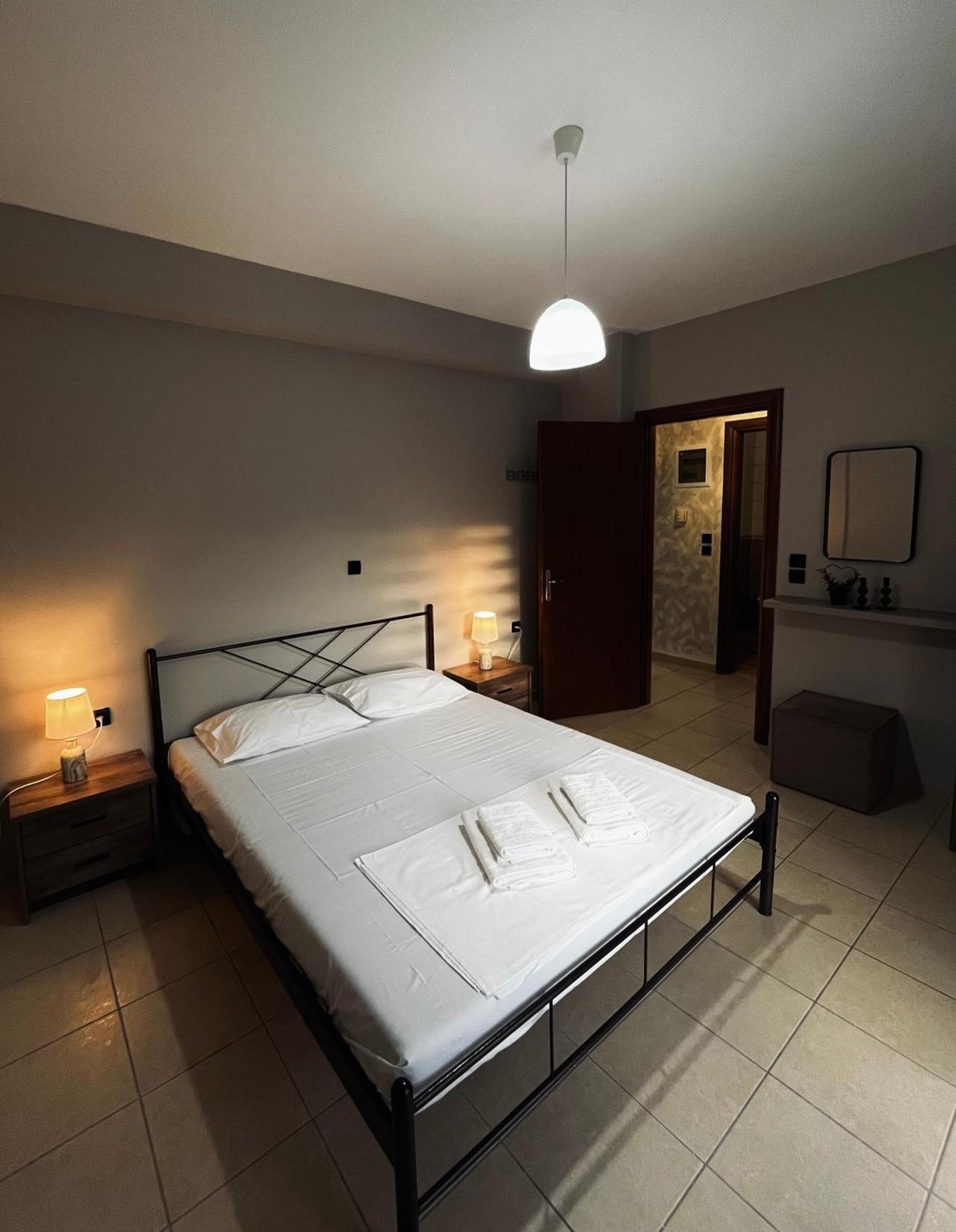 Willa Elena House Néa Péramos Zewnętrze zdjęcie
